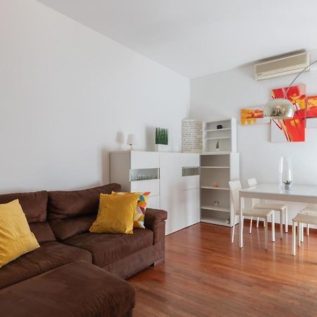Terrace At 20 Minutes From Duomo - Homeunity Μιλάνο Εξωτερικό φωτογραφία